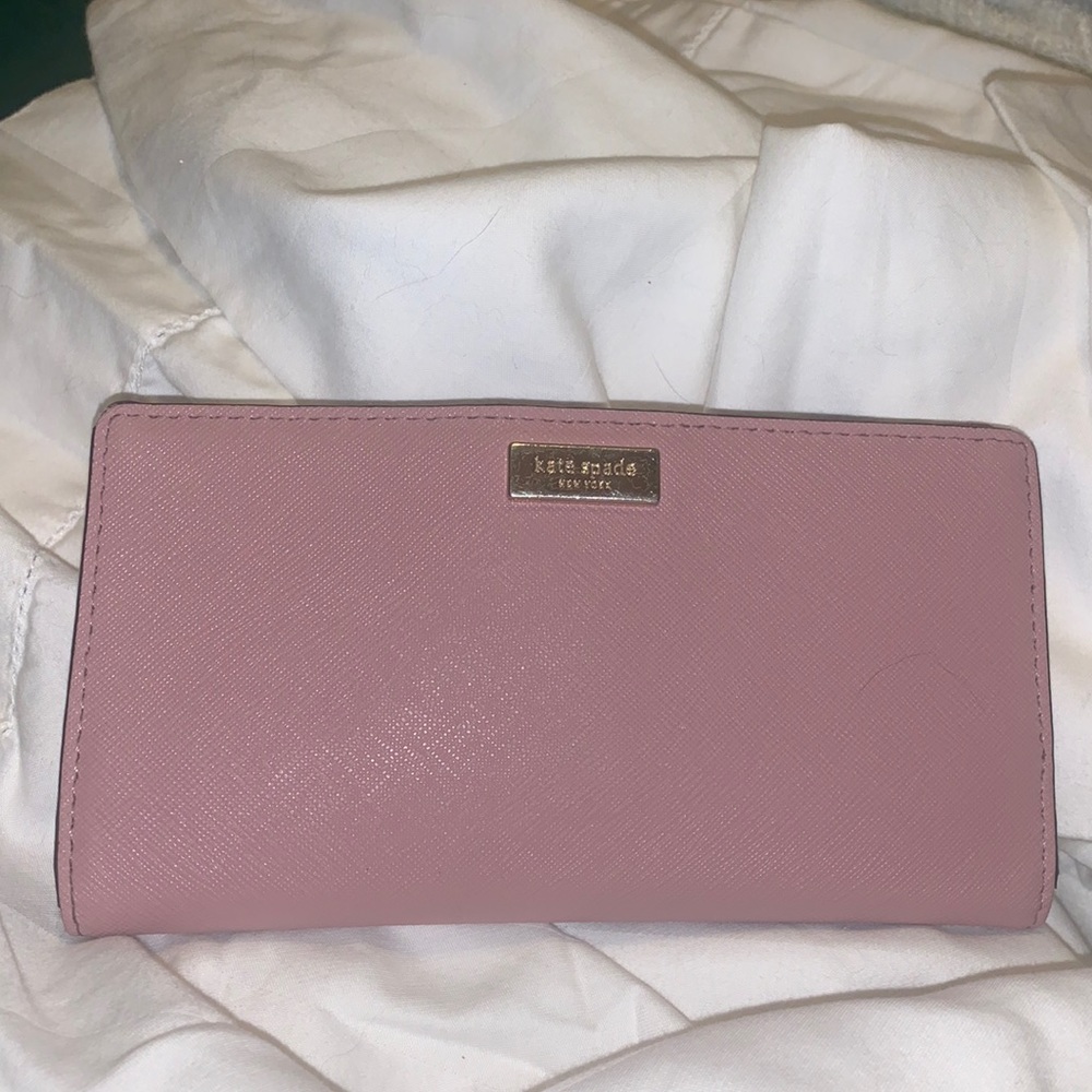 KATE SPADE MAUVE Pink wallet